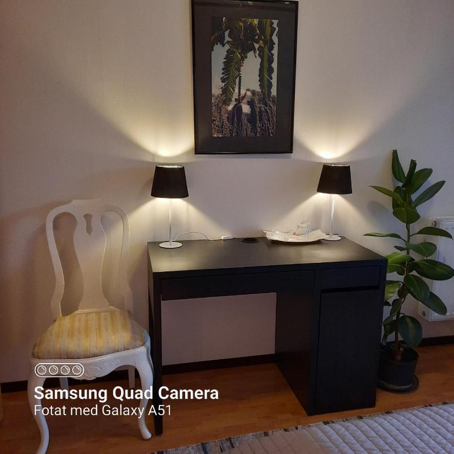Naturnaera Dubbelrum B&B I Uppsala Ramstalund Luaran gambar
